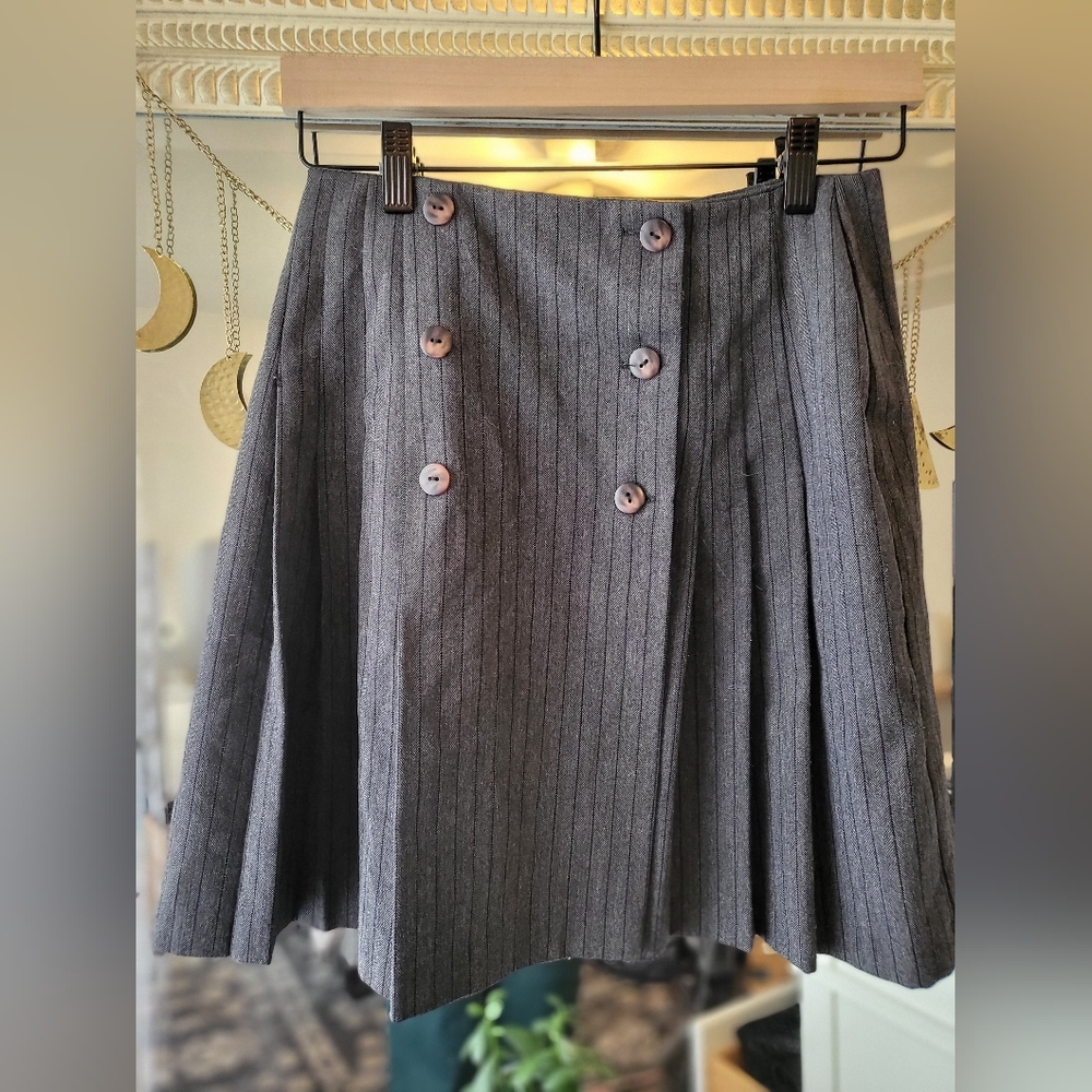 Amazing Vintage Gray Skirt, 26" waist, EUC